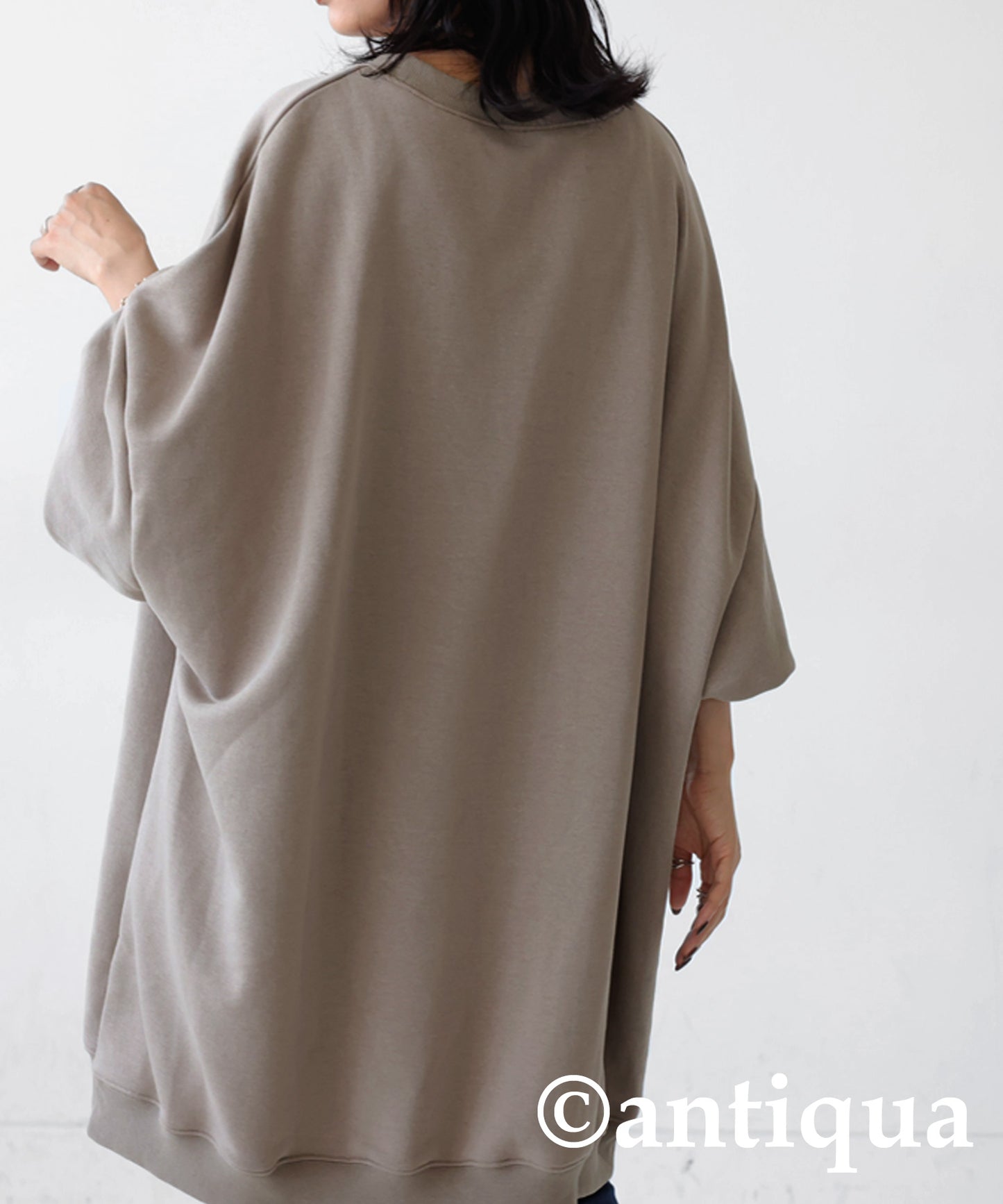 Ladies loose-fitting sweatshirt long sleeve plain