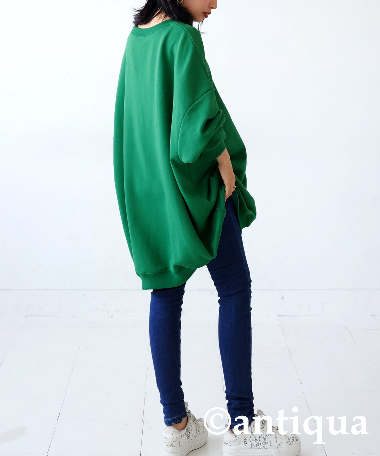 Ladies loose-fitting sweatshirt long sleeve plain