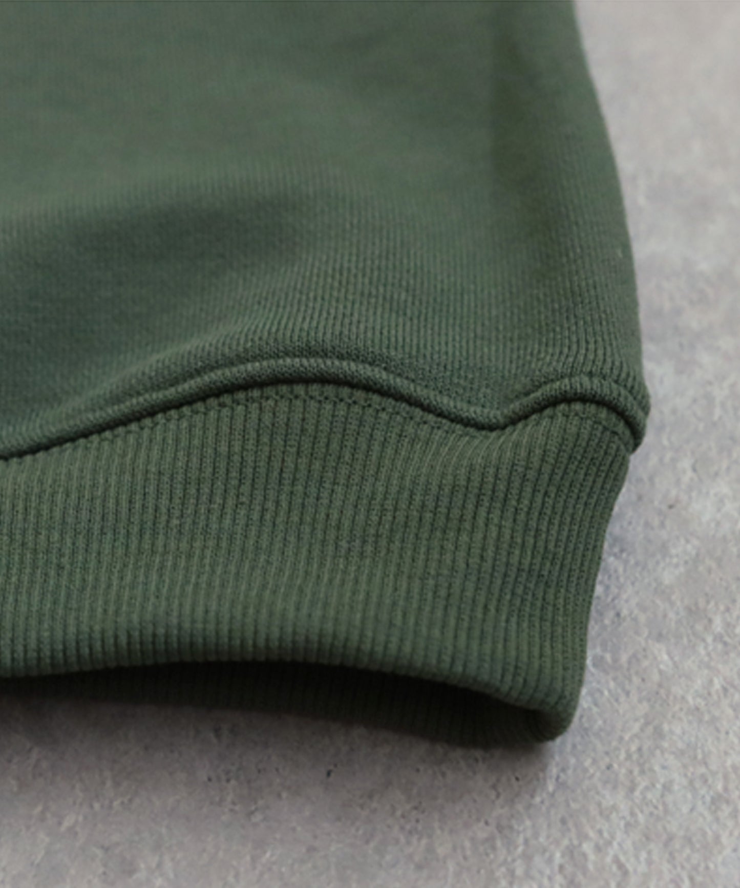 100% Cotton Animal Logo Sweatshirt Ladies