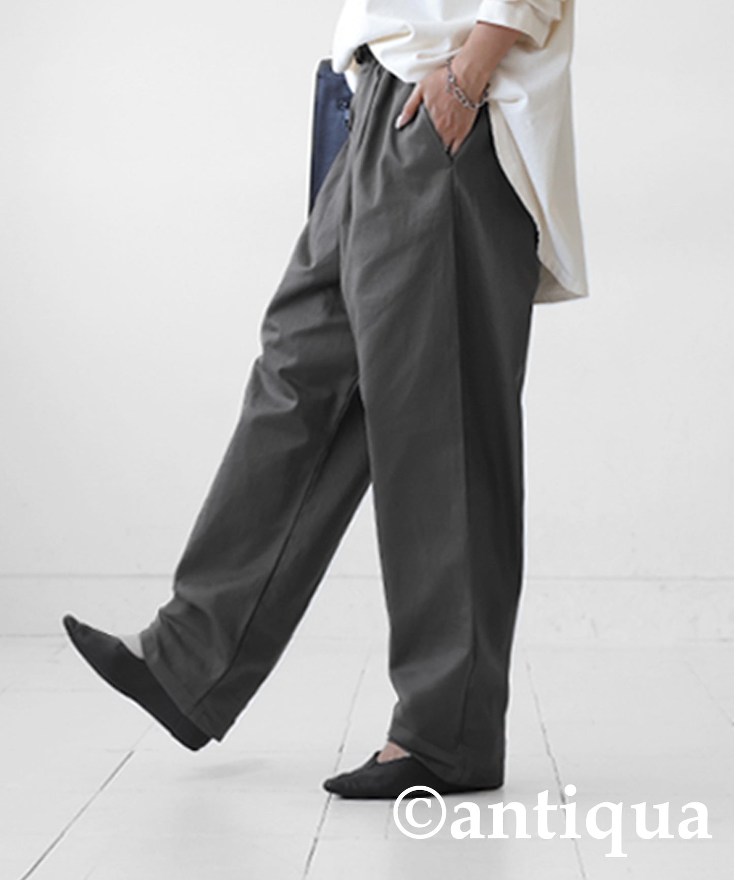 Ladies tapered full-length pants