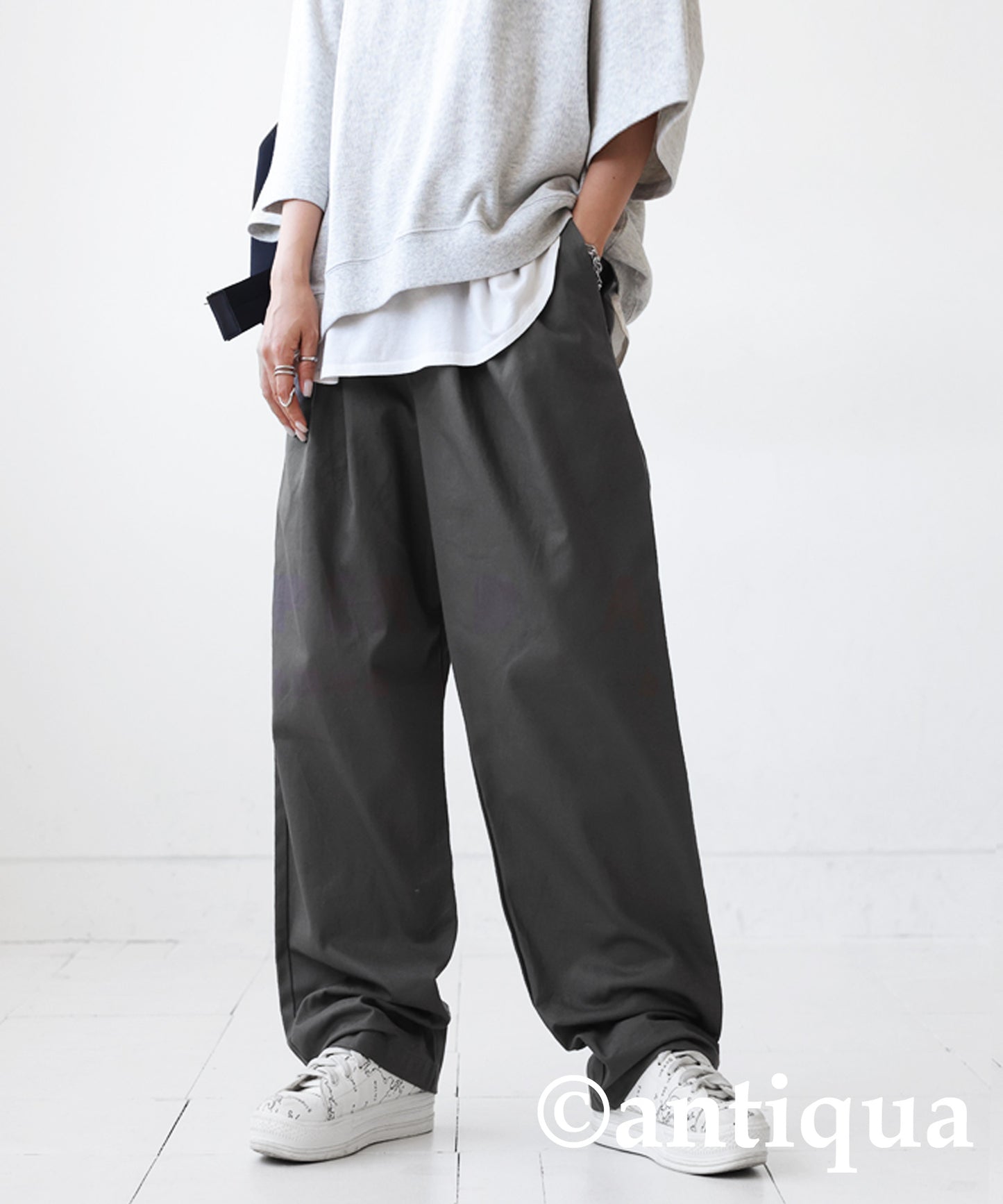 Ladies tapered full-length pants