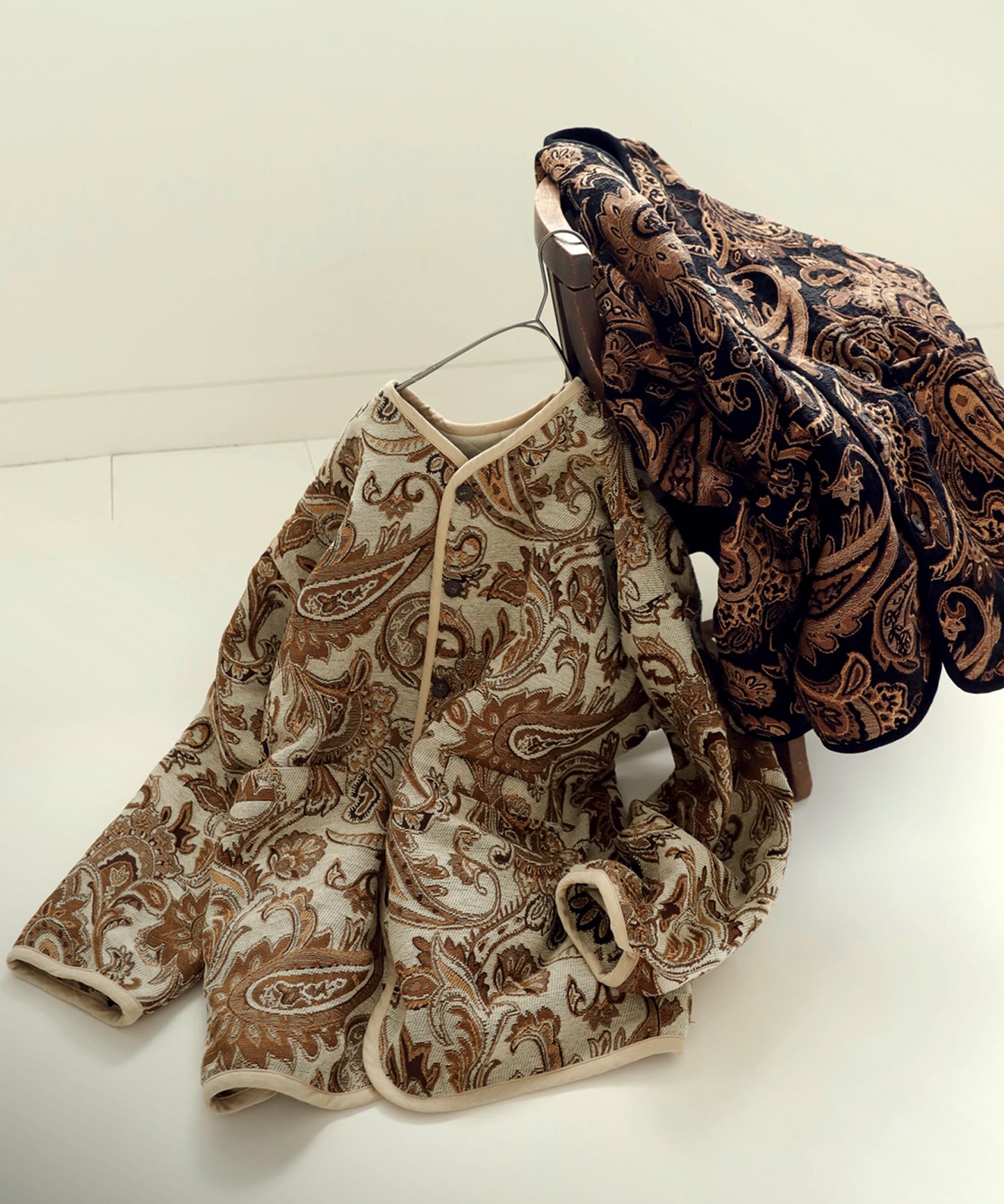 Ladies Jacquard jacket outerwear Paisley pattern