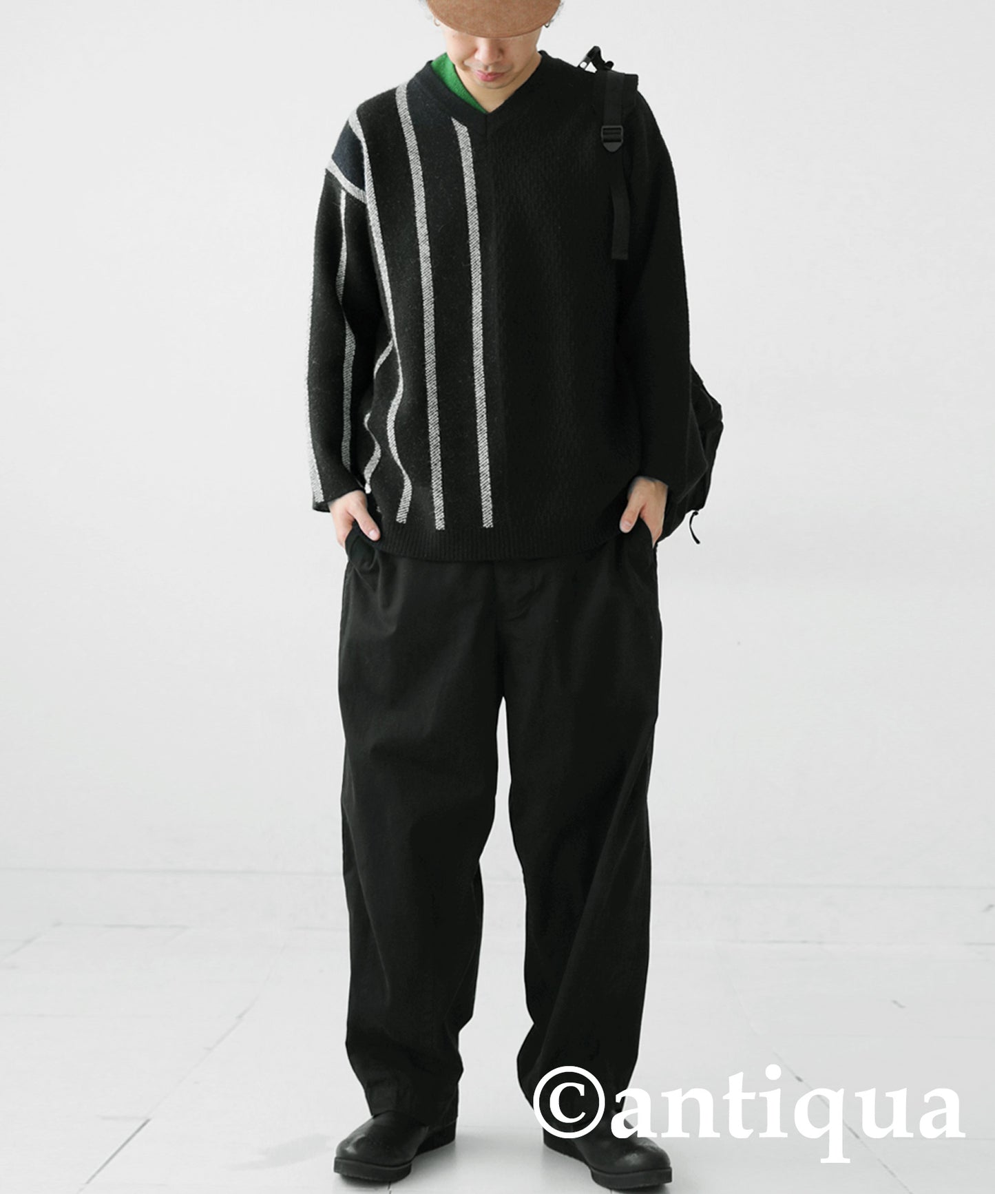 Asymmetric Border Knit Men's