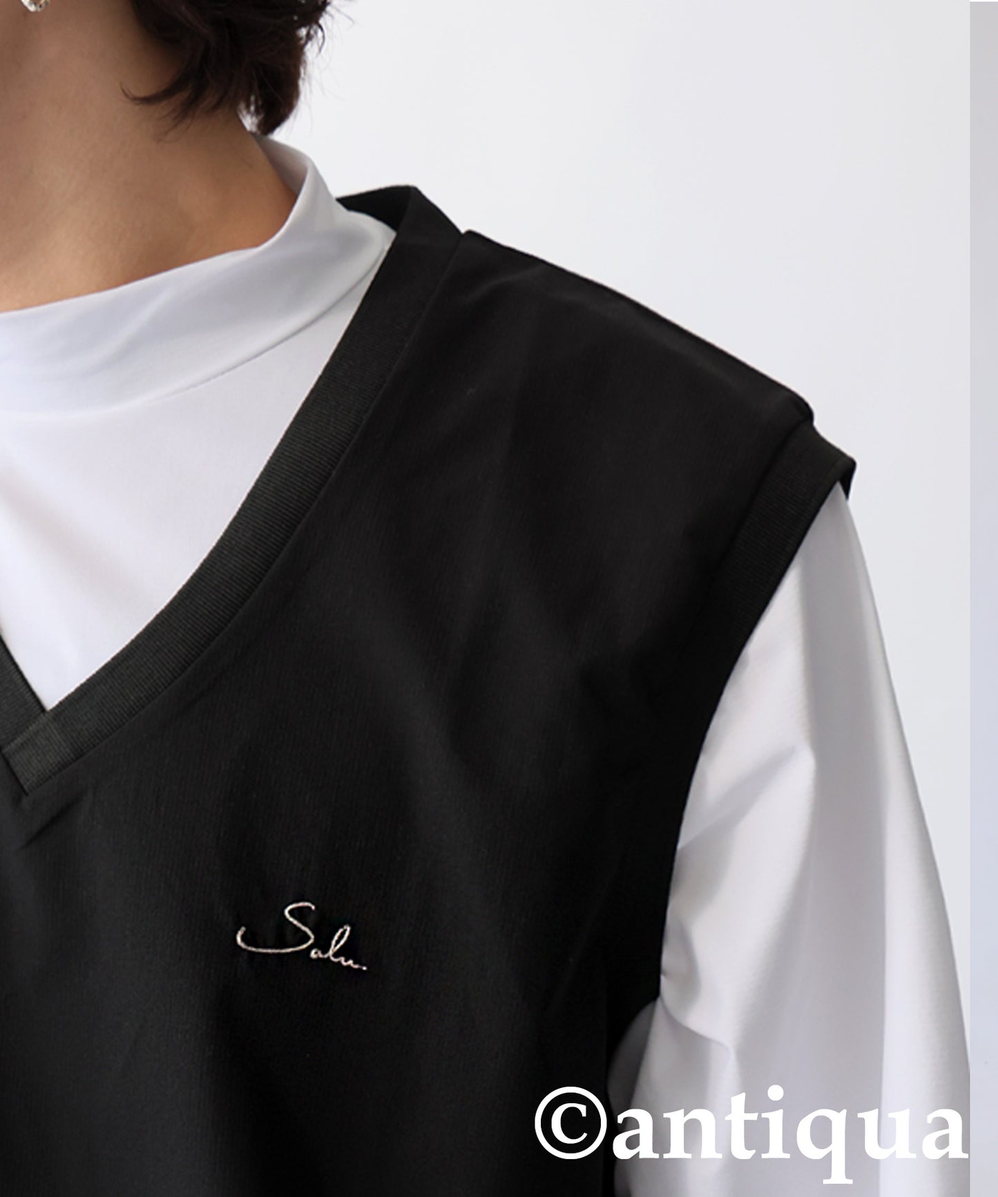 Salu. Men's Logo Embroidered V-Neck Vest