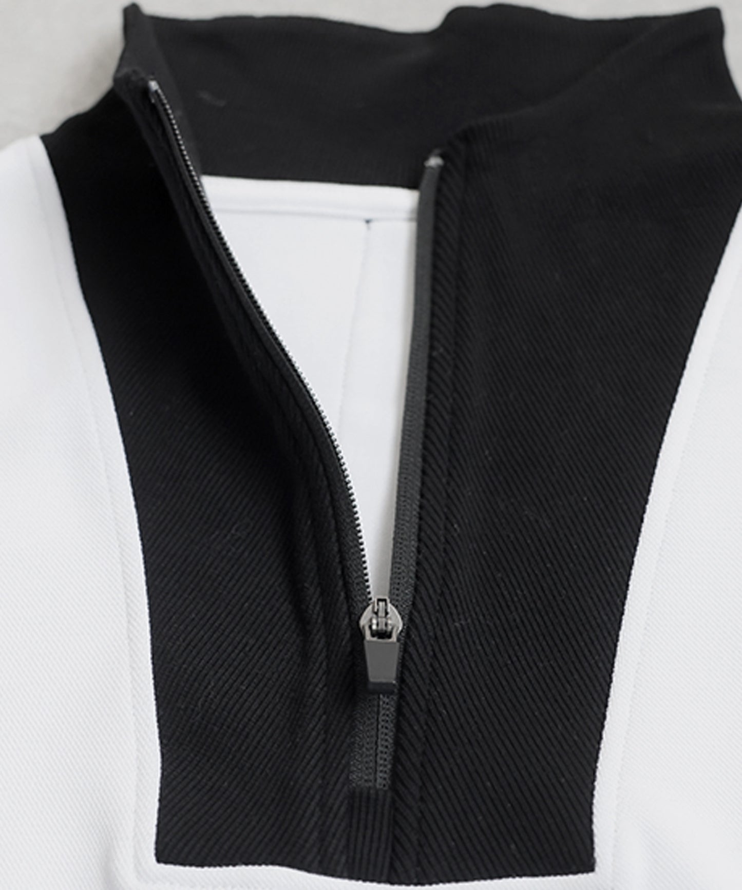 ANTIQUA GOLF×STCH Half-Zip High-Neck Top Ladies