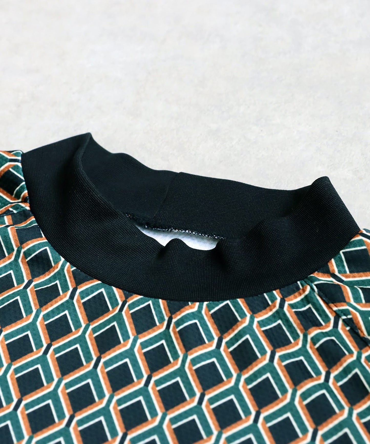 Salu. Ladies Geometric Print T-Shirt