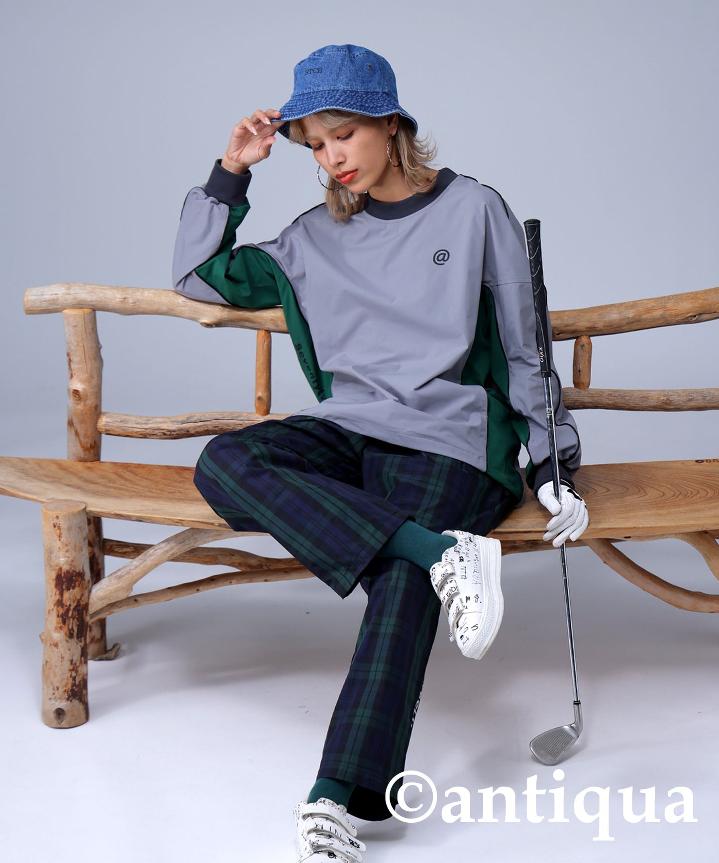 STCH × ANTIQUA GOLF Piping Design Tops Ladies