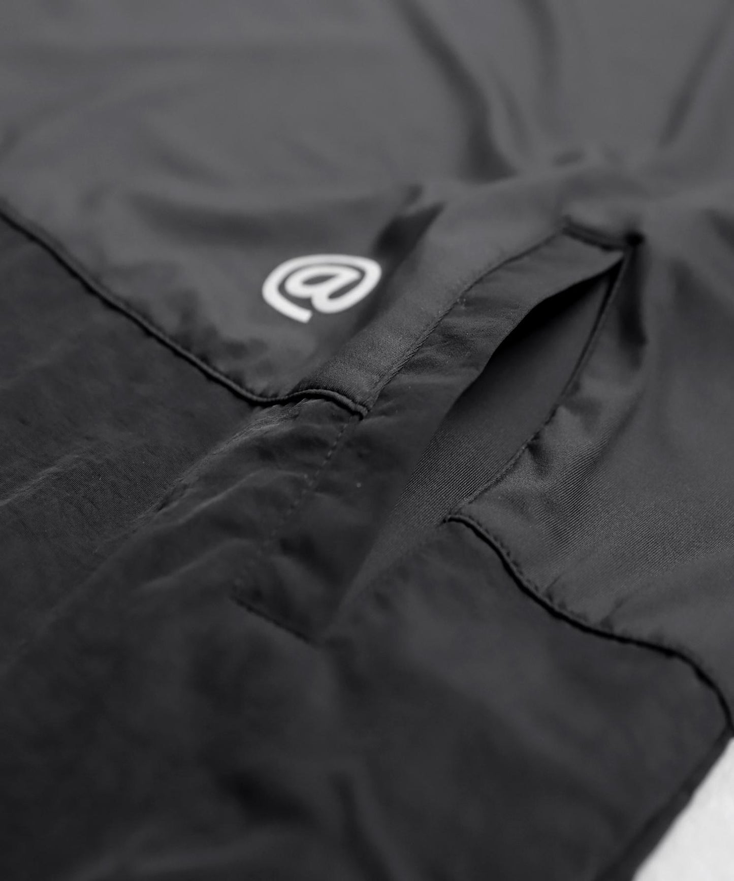 Men's ANTIQUA GOLF × STCH Back Logo Tops