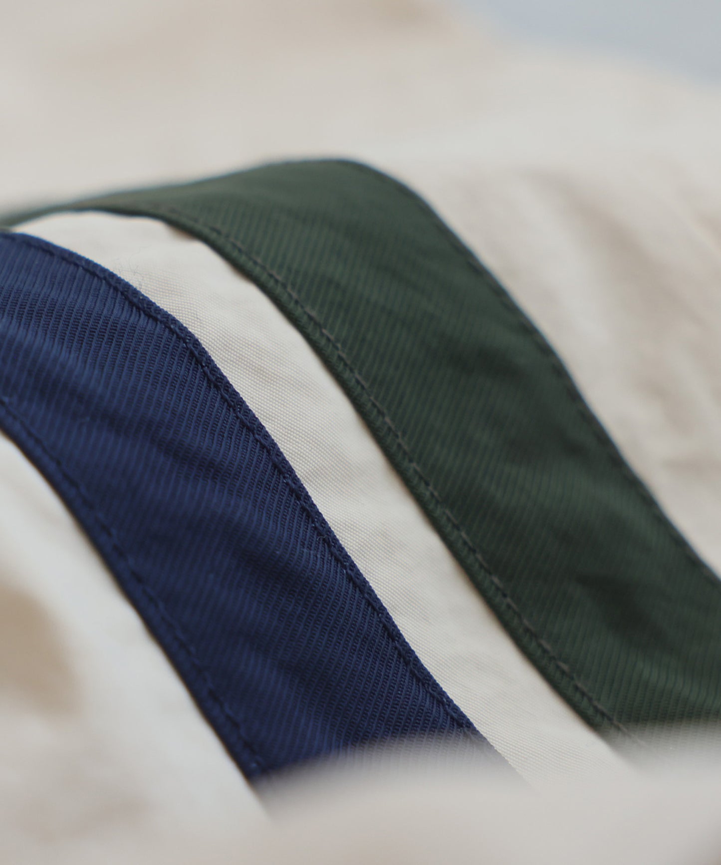 ANTIQUA GOLF×STCH Color-Coordinated Line Pullover Ladies