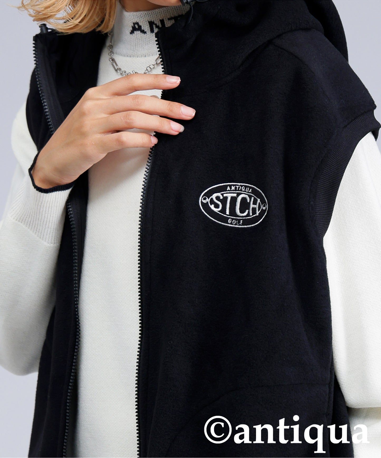 ANTIQUA GOLF×STCH Hooded Logo Vest Ladies