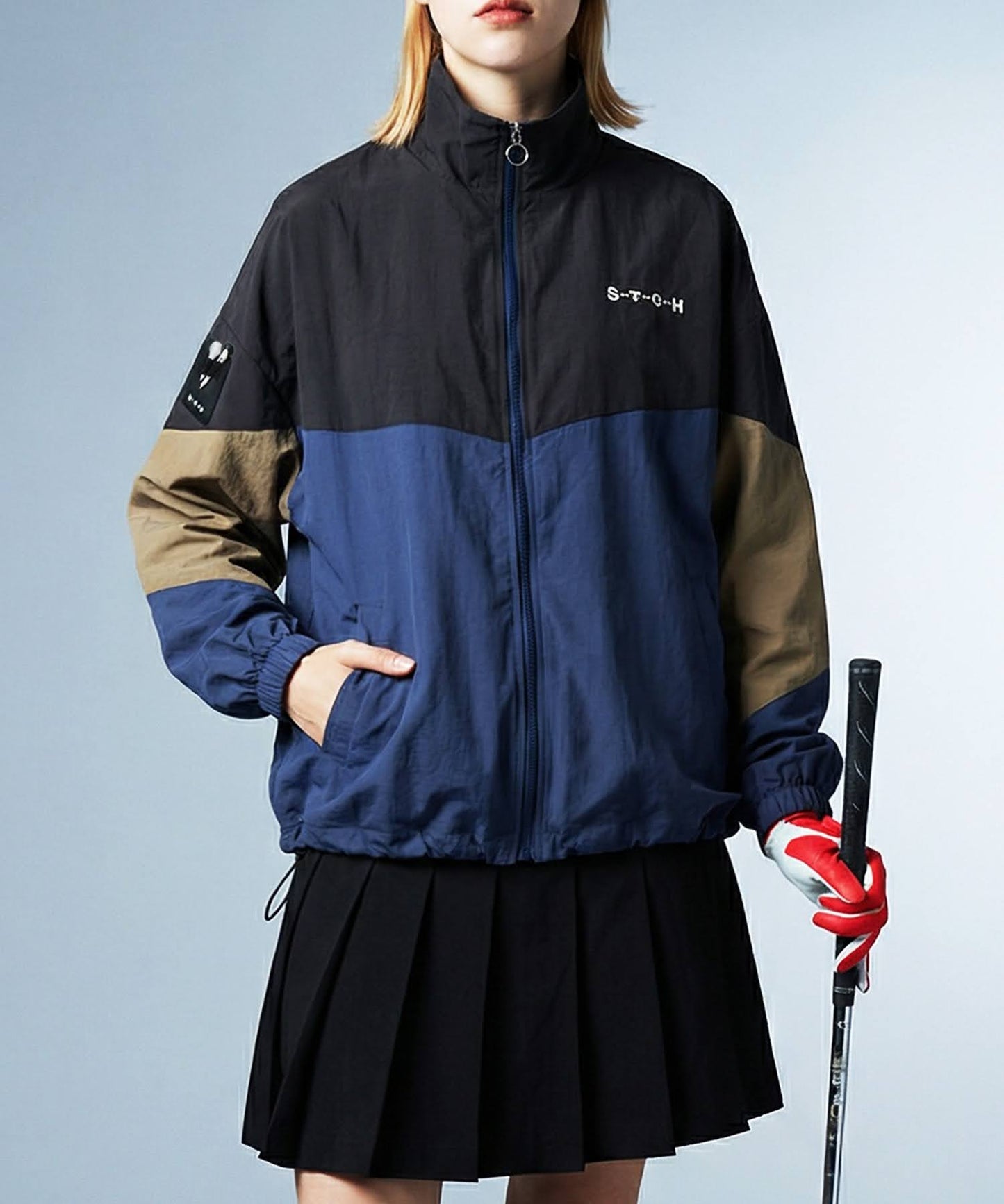 ANTIQUA GOLF×STCHStand Neck Color-Blocked Blouson Ladies