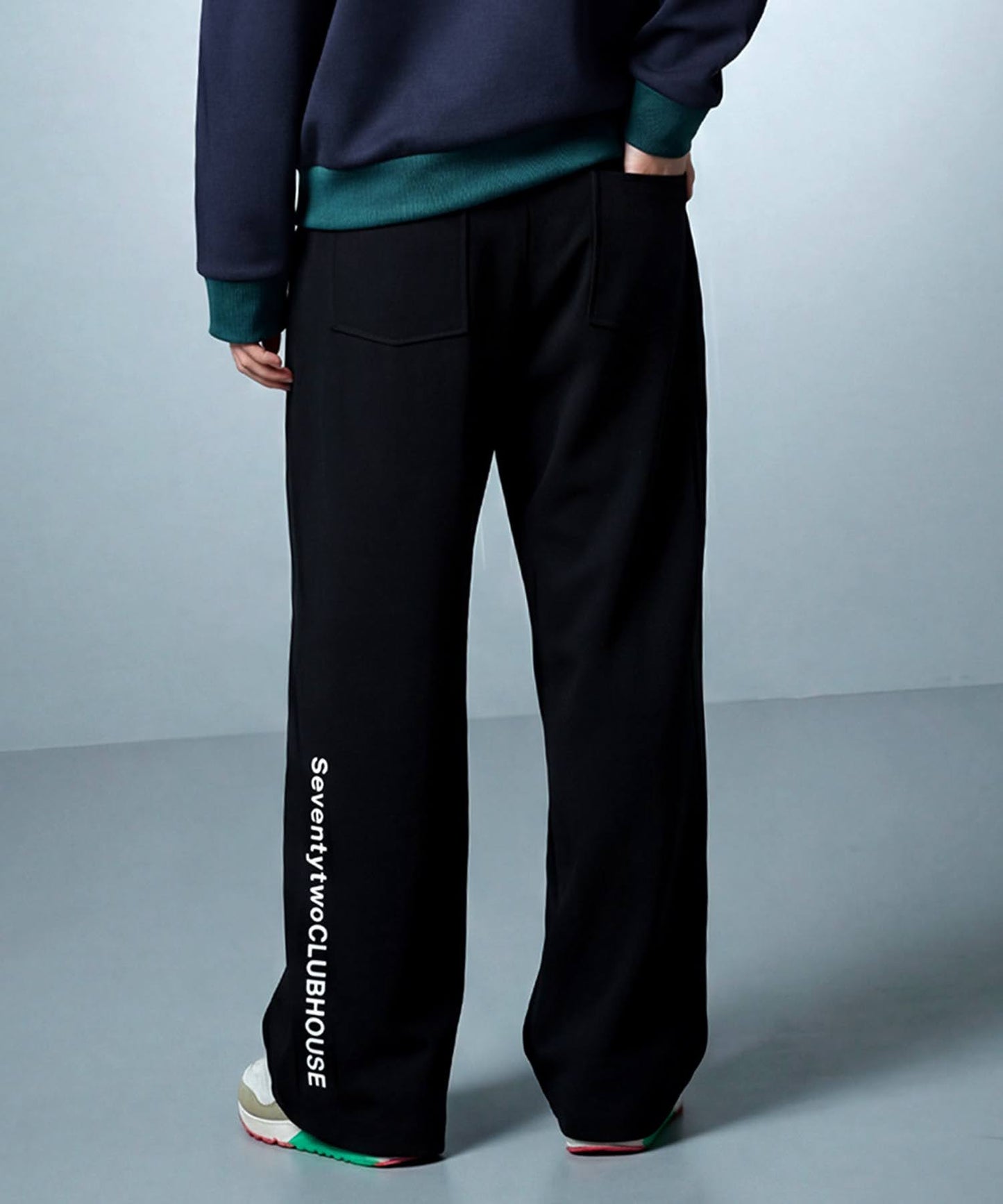 ANTIQUA GOLF×STCH Fleece-Lined Wide Straight Pants Ladies