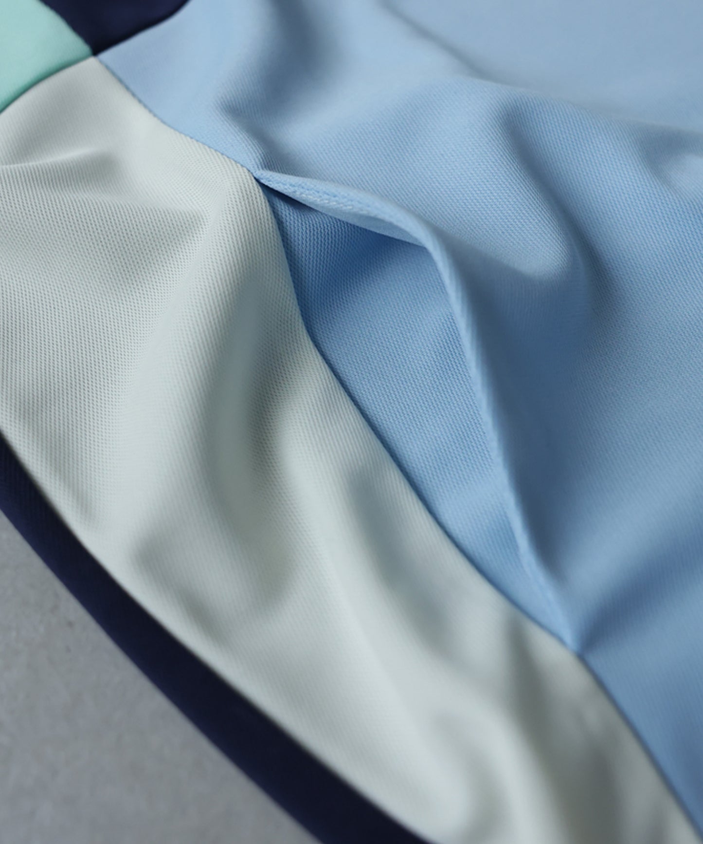 ANTIQUA GOLF×STCH Color-Blocked Half-Zip Top Ladies