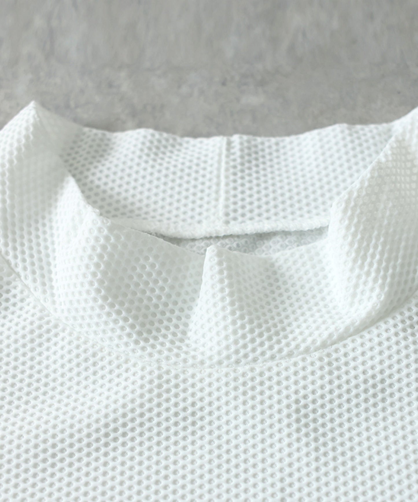 ANTIQUA GOLF×STCH Mesh Fabric, Moisture-Wicking, Quick-Drying, Mock Neck Pullover Ladies