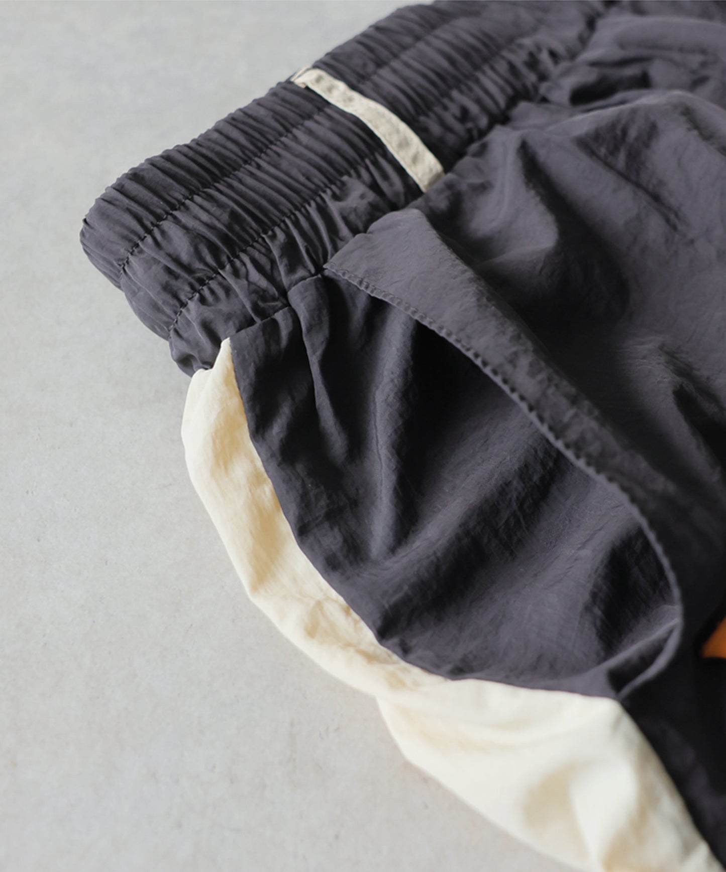 ANTIQUA GOLF×STCH Color-Blocked Shorts Ladies