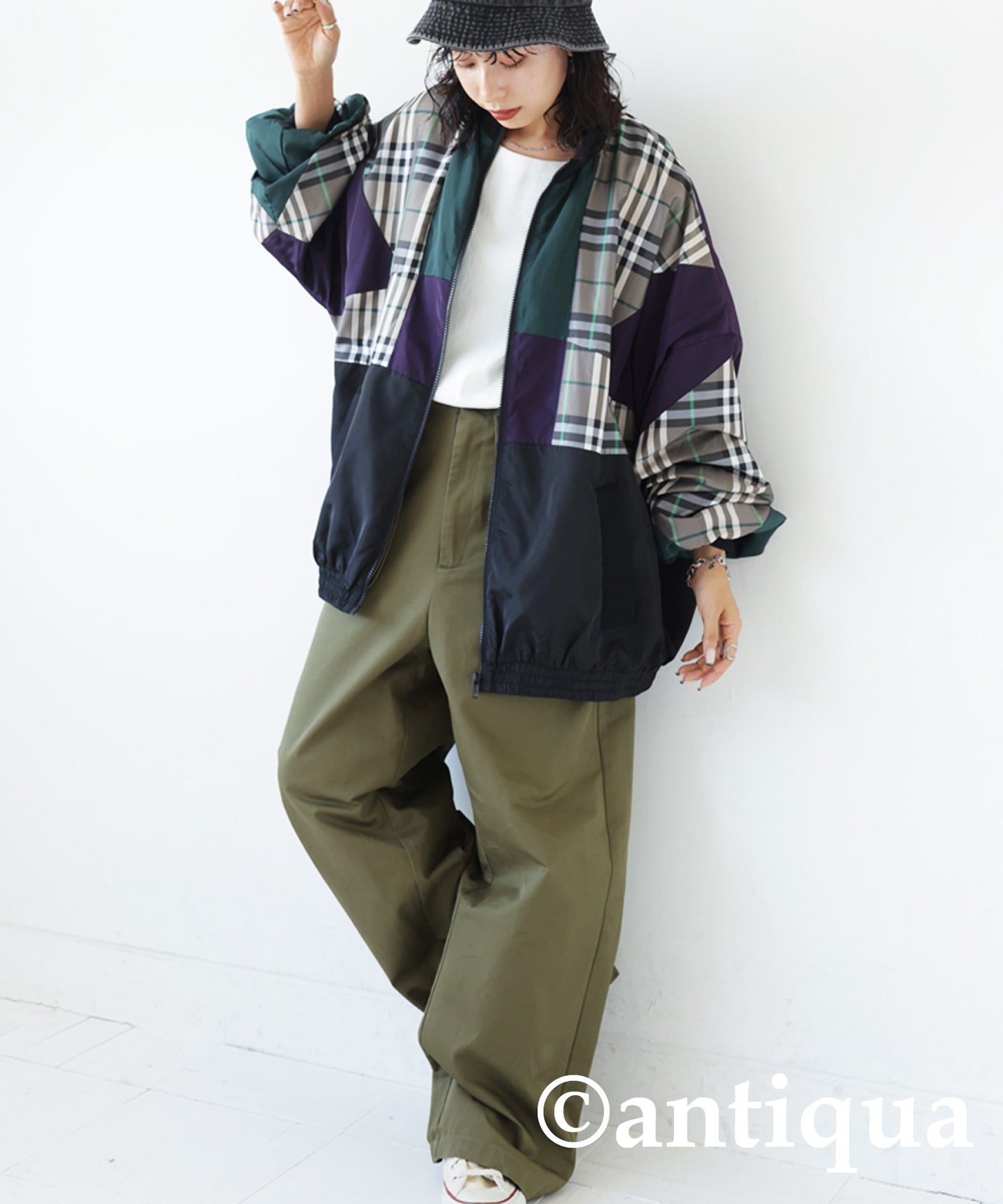 Ladies outerwear plaid plain switching