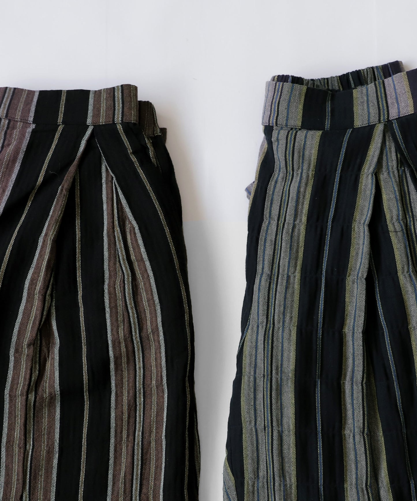 Ethnic pattern striped pants Men's