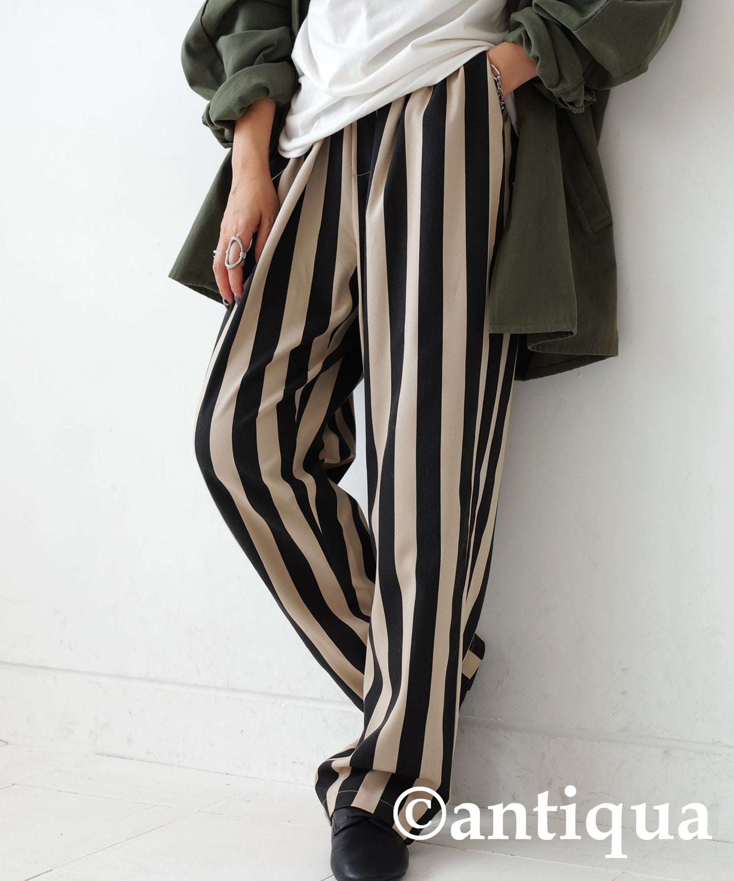 Ladies tapered full-length pants vertical stripe