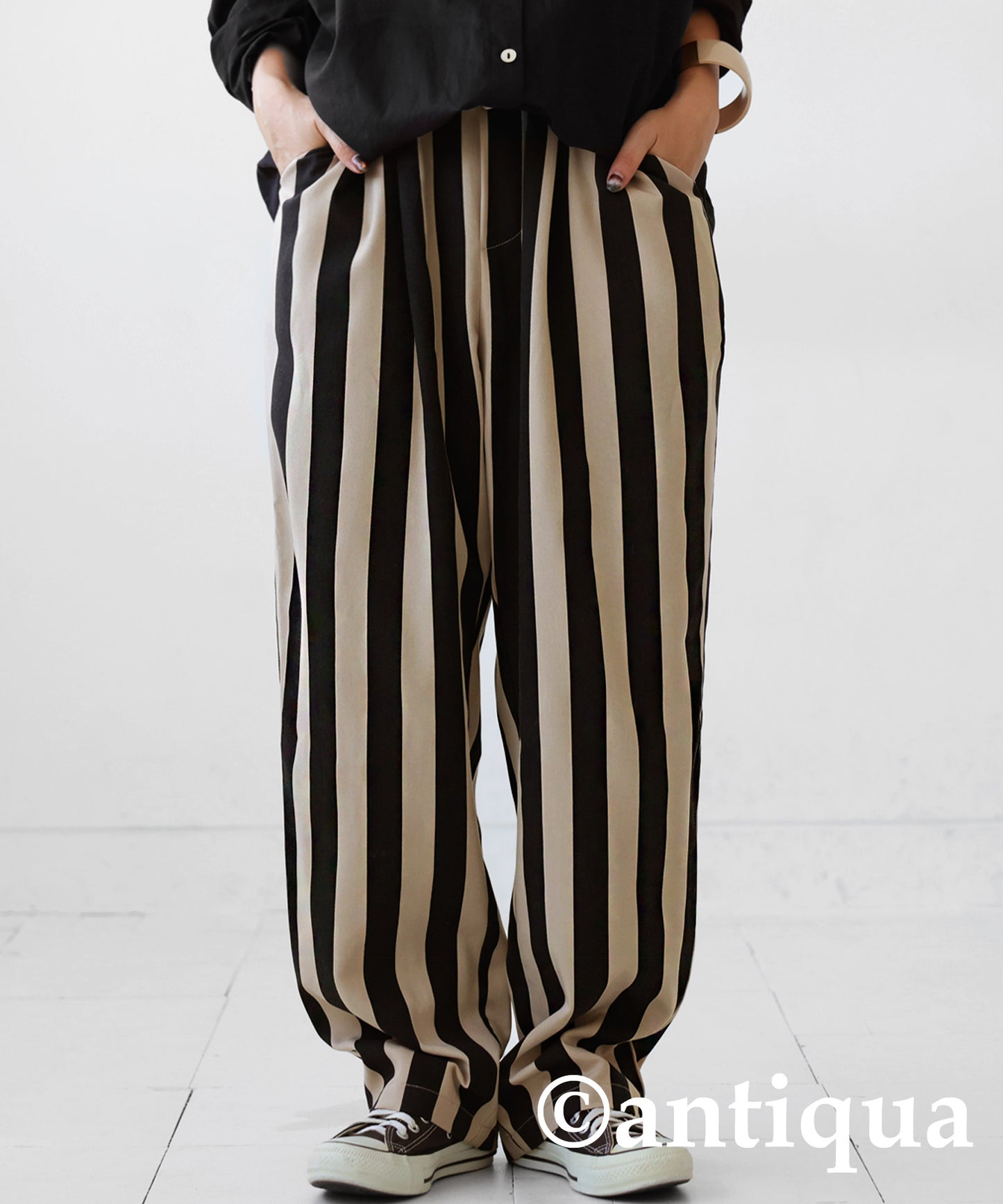 Ladies tapered full-length pants vertical stripe