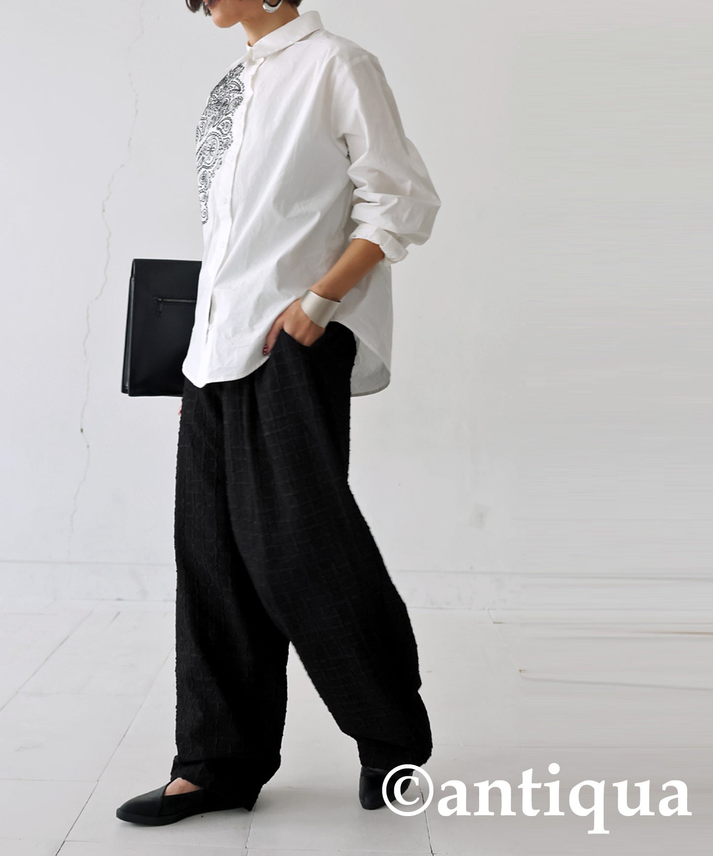 Design Pants with Grid Ladies