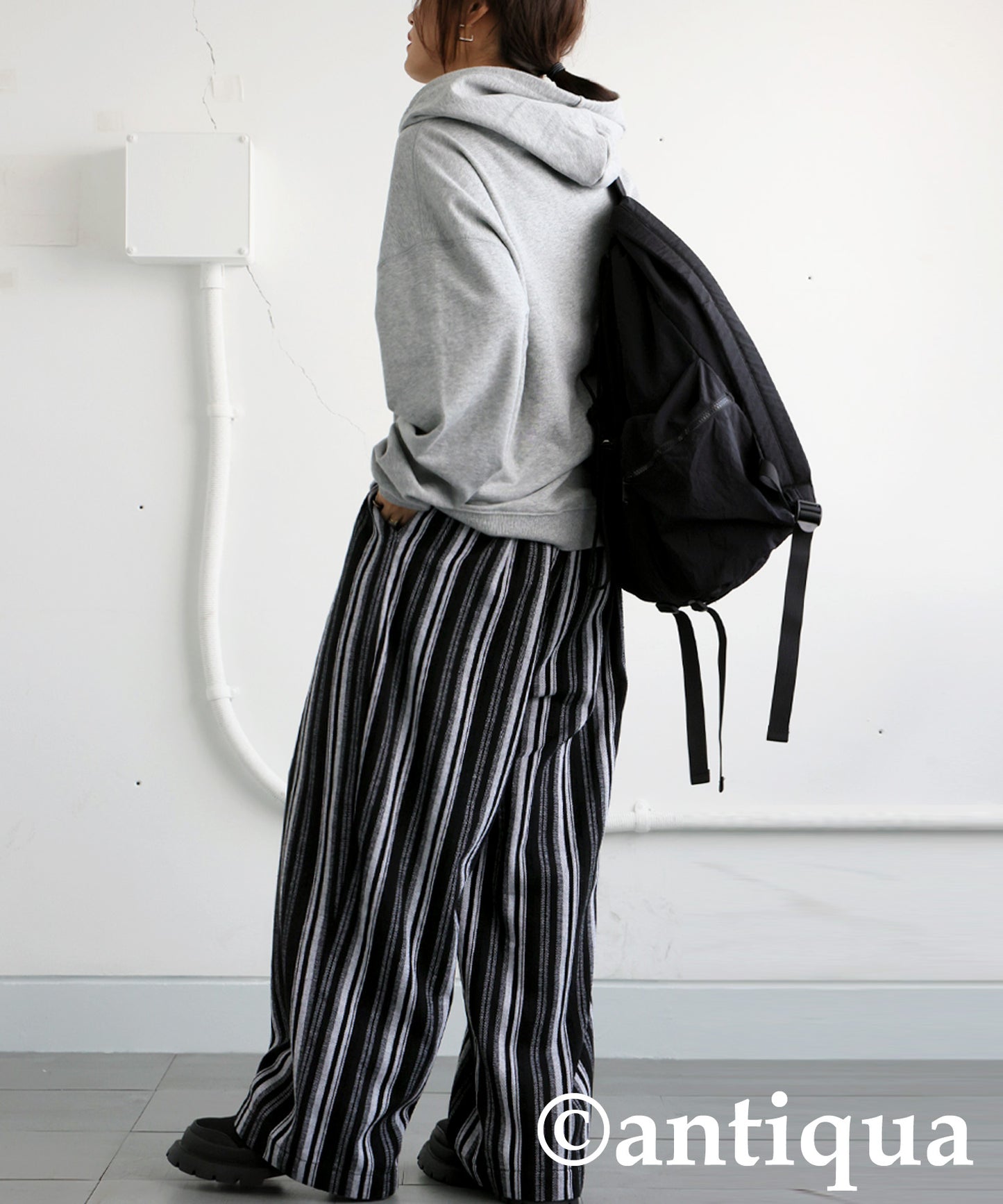 Striped Tuck Wide Pants Ladies