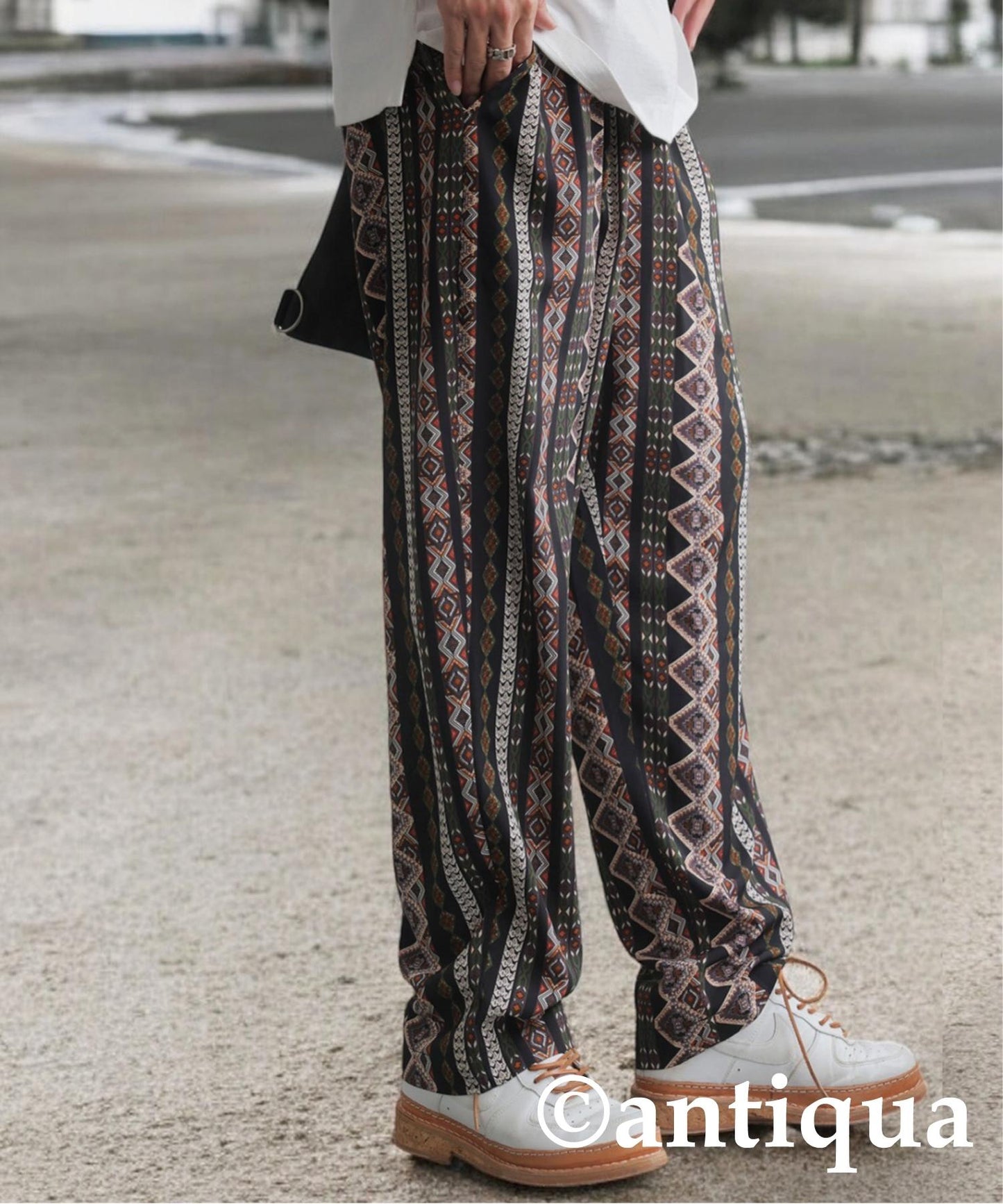 Men's Native Pattern Tapered Pants