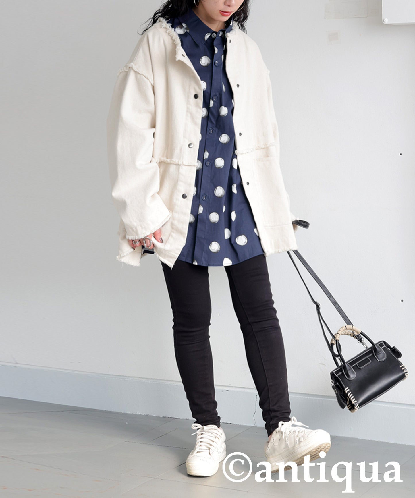 Dot Pattern Shirt Ladies