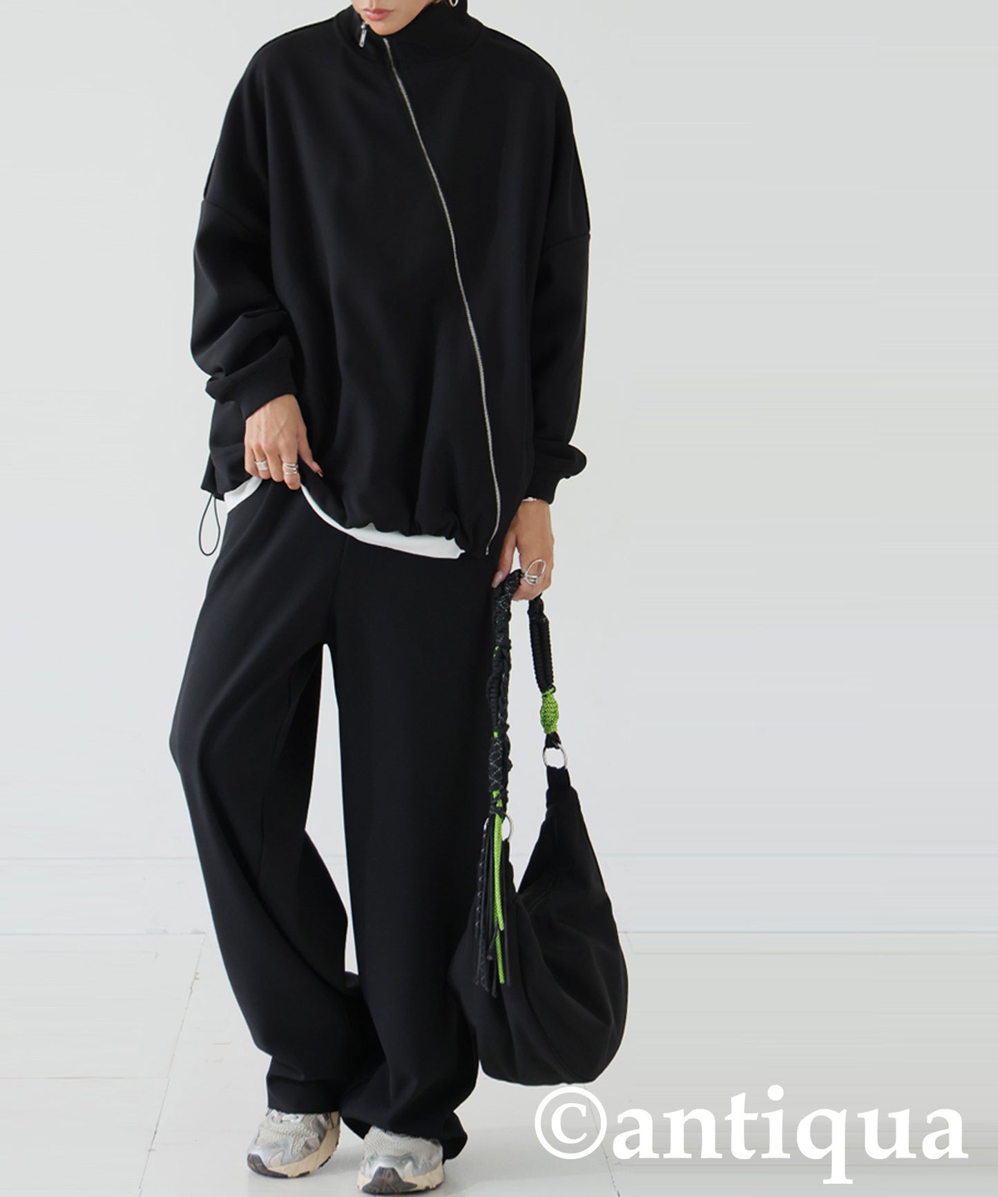 Diagonal Zip Fleece-Lined Georgette Jacket Ladies