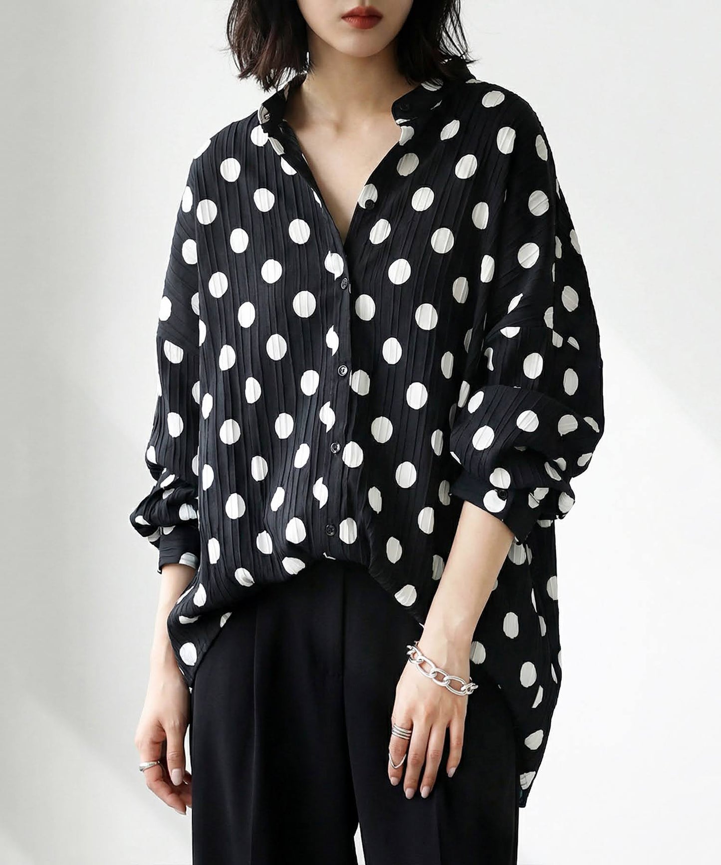 Band Collar Long-Sleeved Polka Dot Shirt Ladies