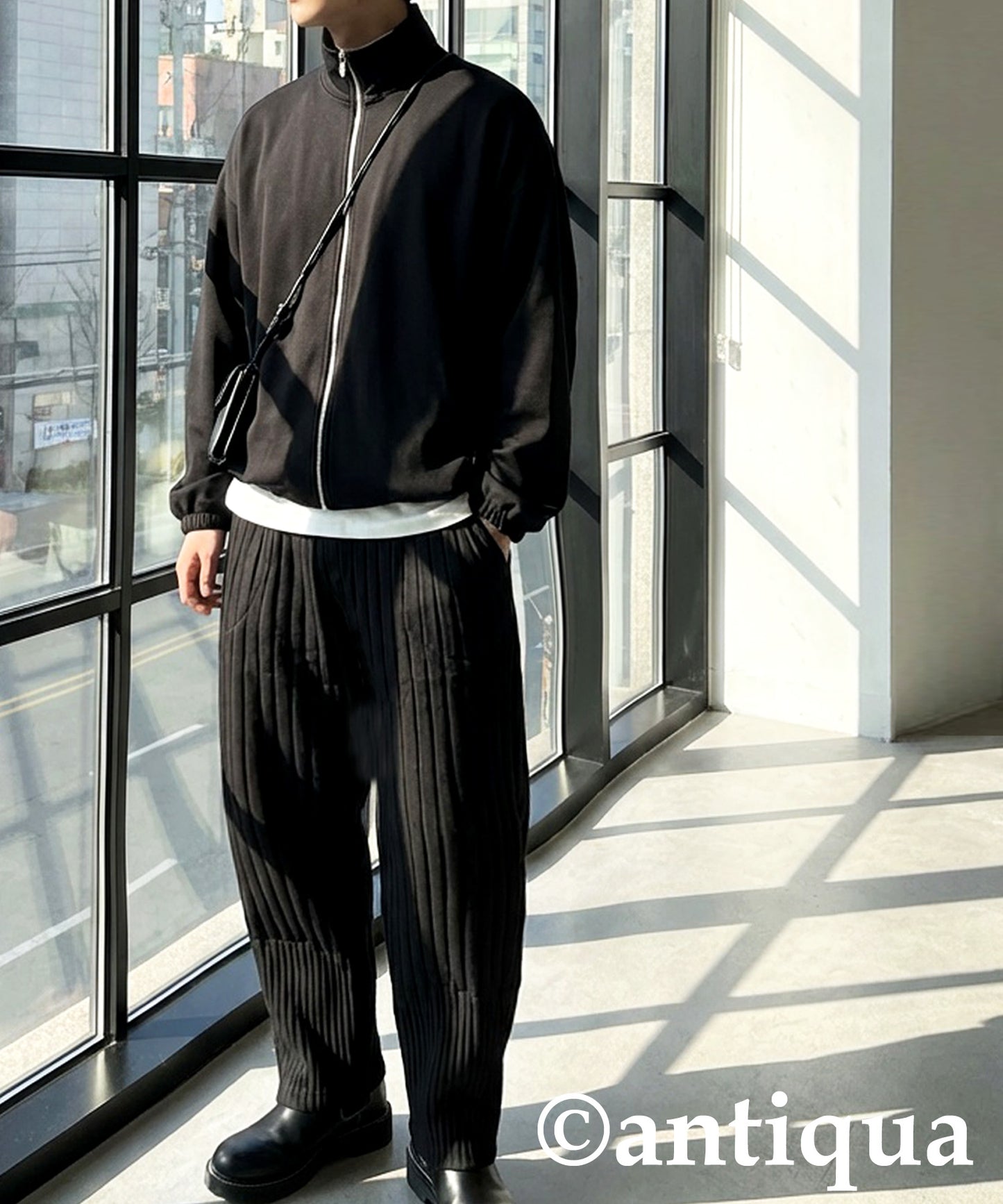 Pleated Tapered Pants Men's