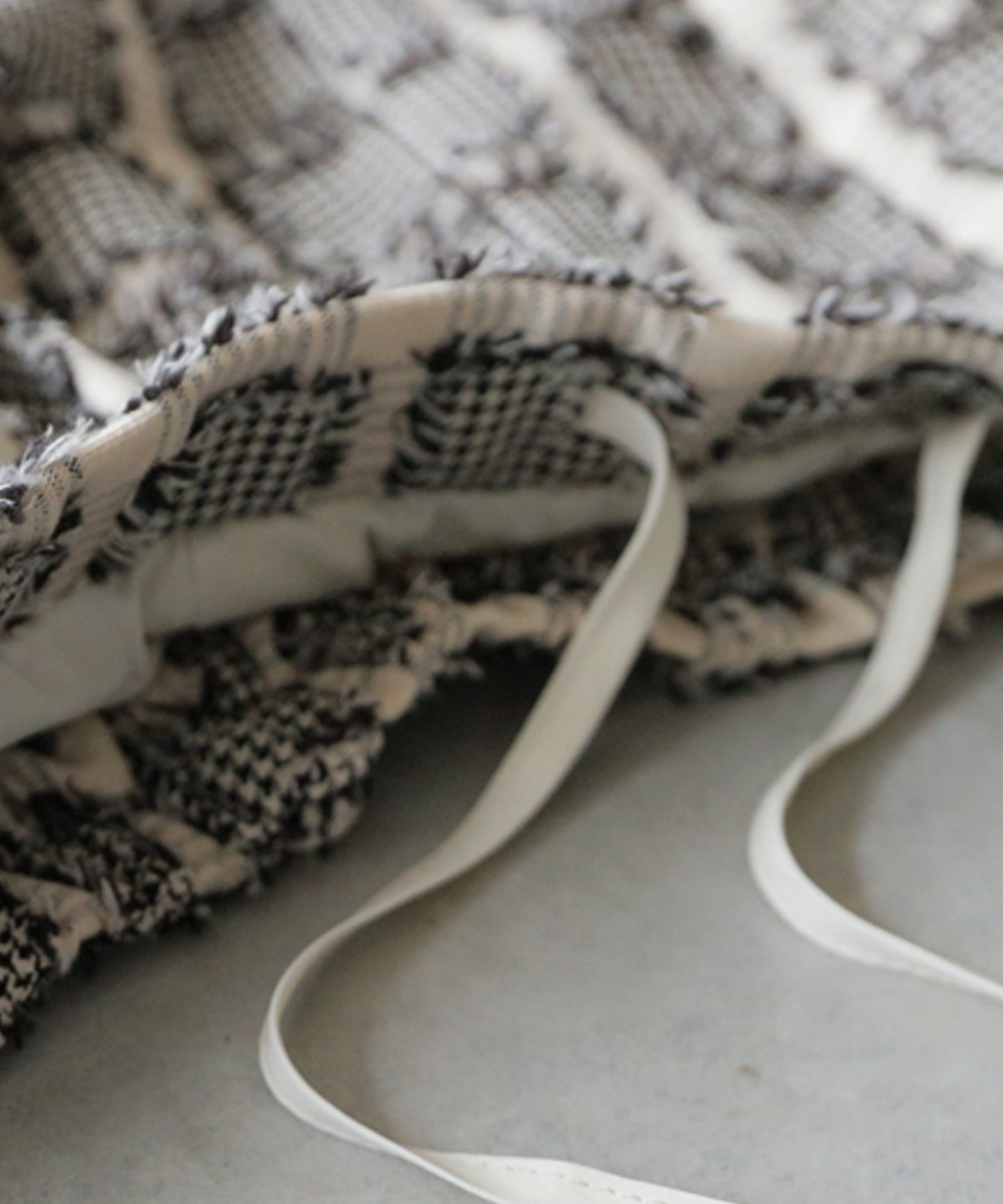 Checkered Wide-Leg Pants Men’s