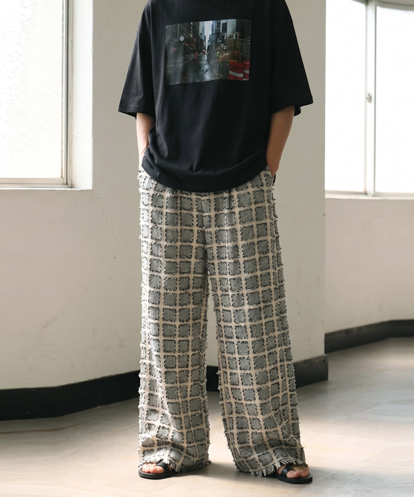 Checkered Wide-Leg Pants Men’s