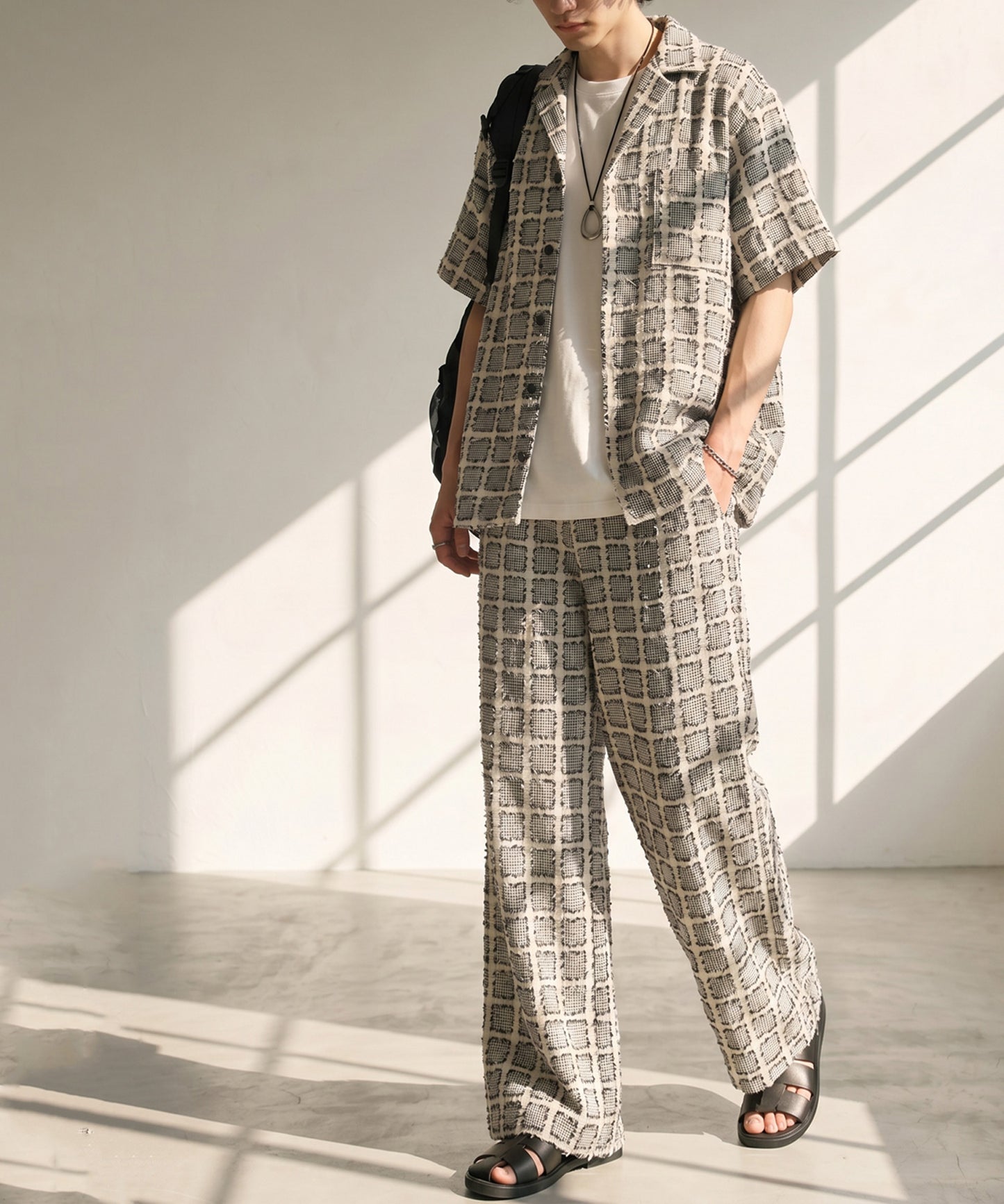 Checkered Wide-Leg Pants Men’s