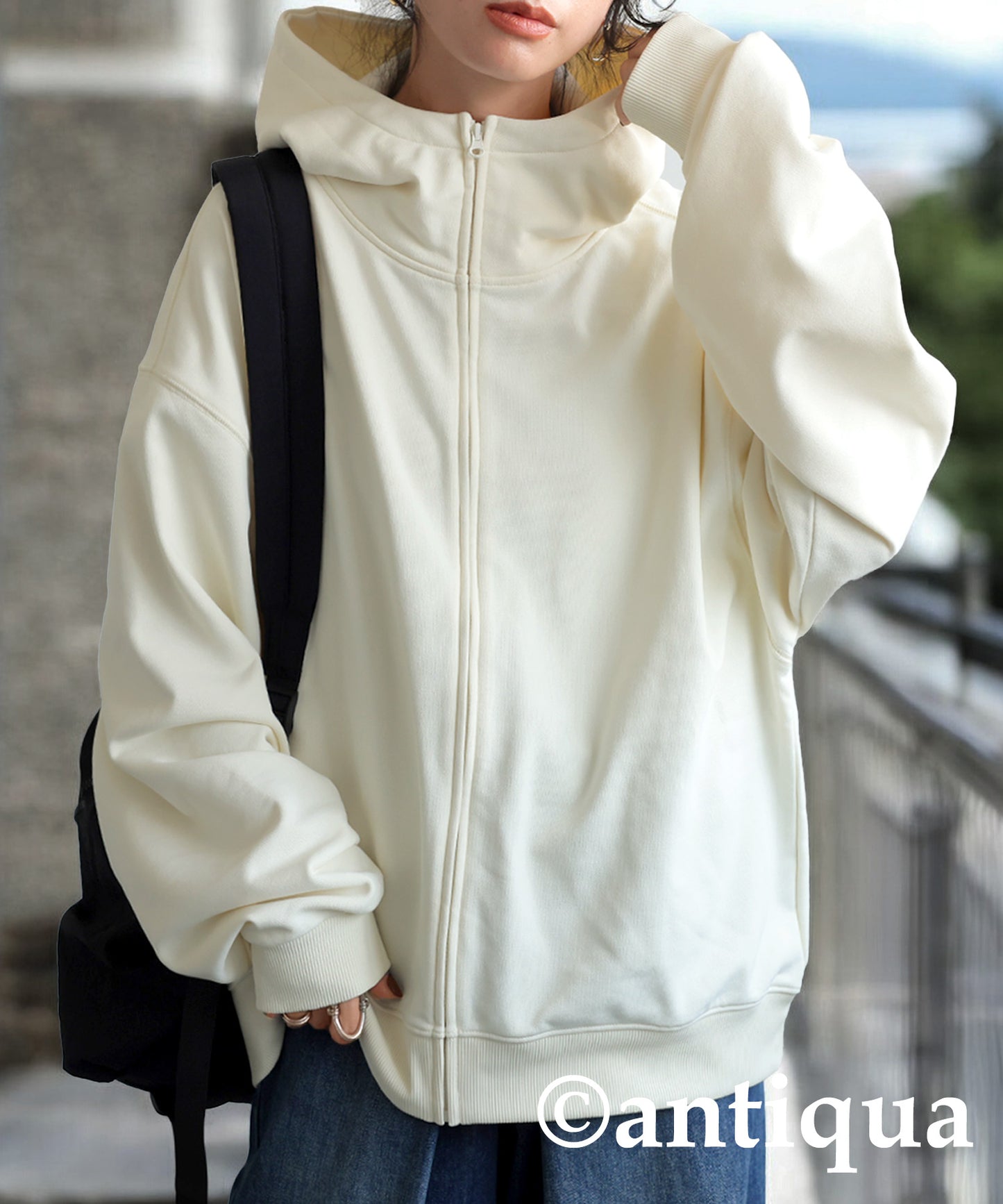 Short Zip Hoodie Ladies